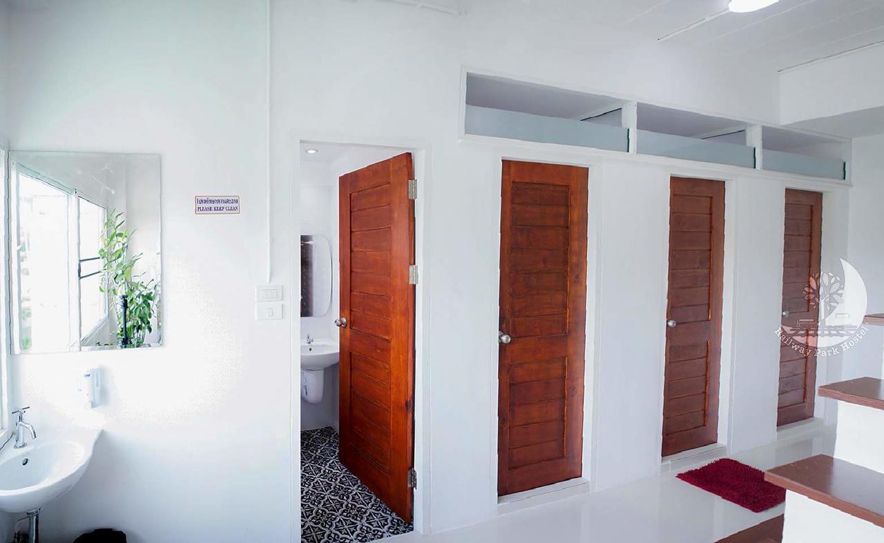 Railway Park Hostel Chiang Mai Exterior foto